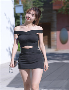 我和黑帮大佬的356天-美女和男朋友在做怼怼怼的事