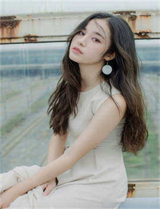 儿女传奇之铁面人-校园卧底高清