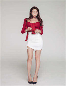 XAX MANTA UZUN HAYA APP36-美女被男人撕衣舔胸